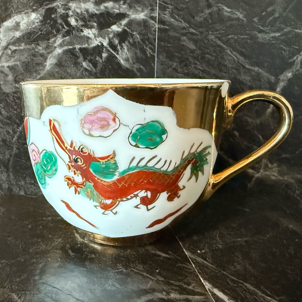 Tea Cup with Chinese Dragon and Phoenix